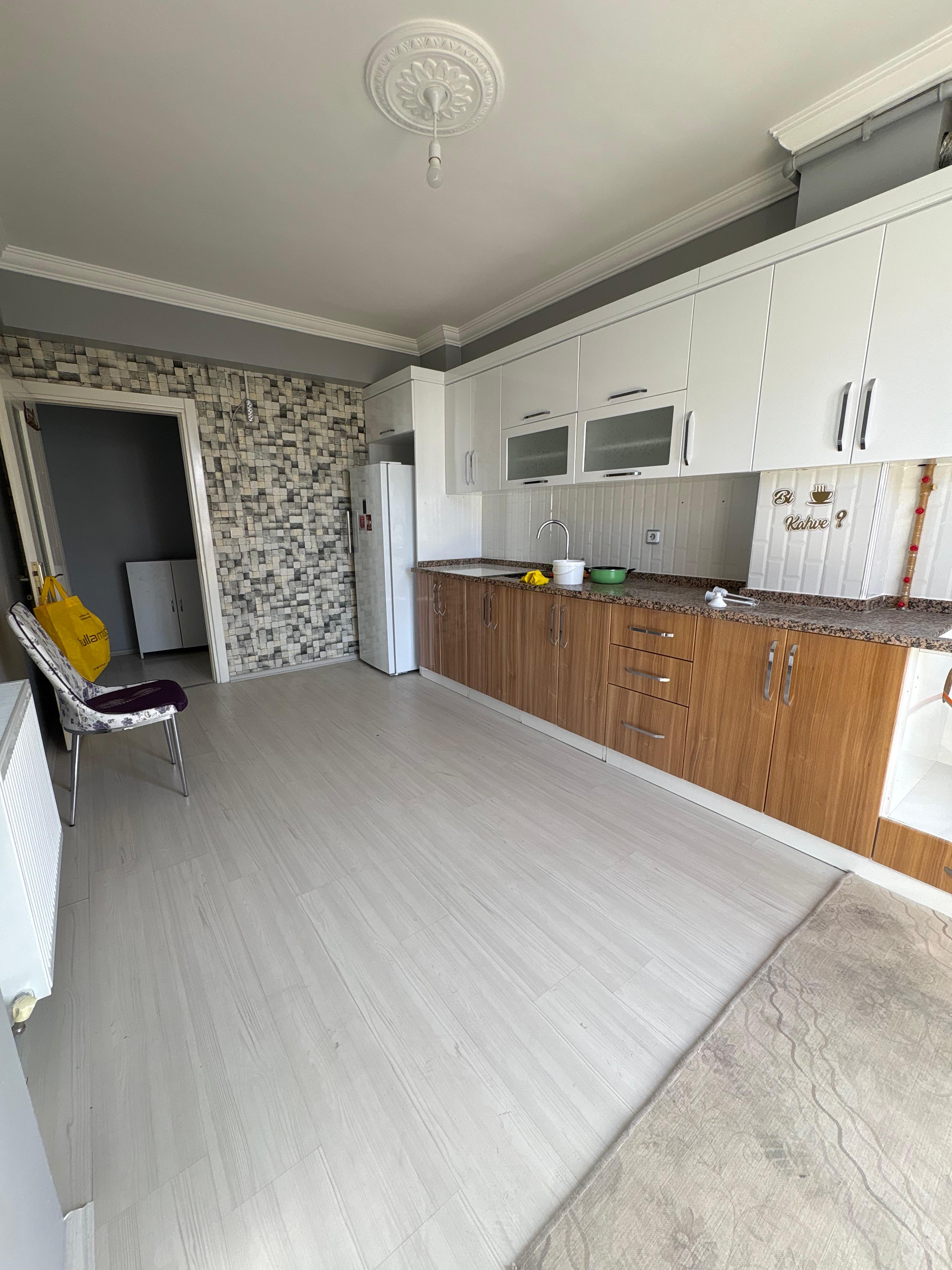 Ereğli Aydınlar Mahallesi Satılık 3+1 Daire | Emlakmaster - Fotoğraf 32