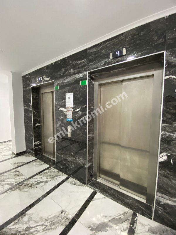 Antalya Mahmutlar Mahallesi Satılık 1+1 Daire - Fotoğraf 1