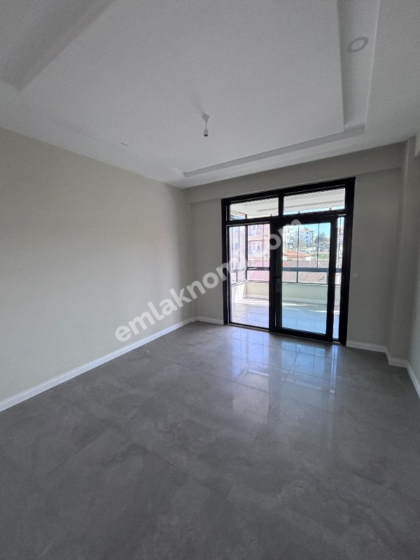 Karaman Siyahser Mahallesi Satılık 4+1 Daire - Fotoğraf 12