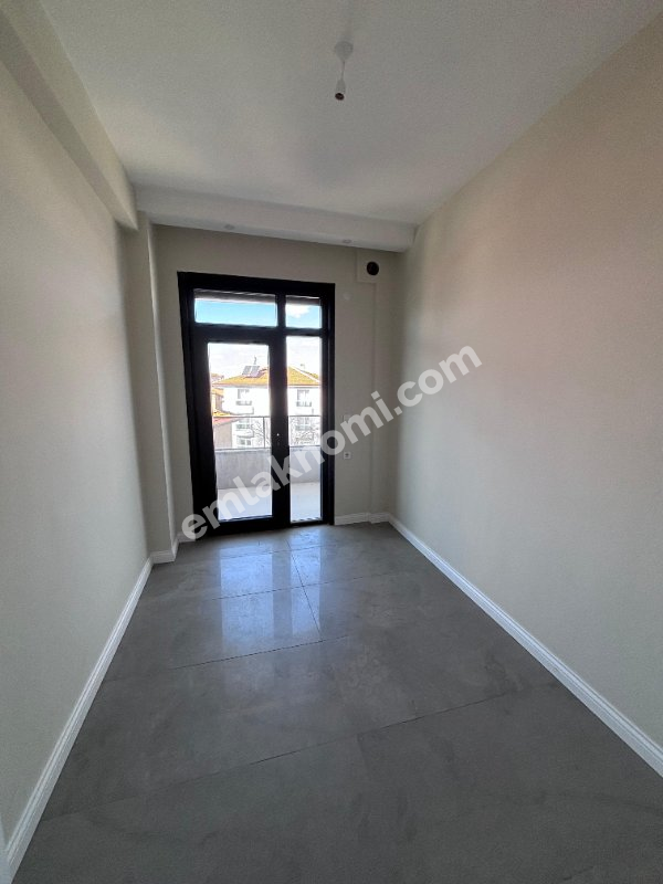 Karaman Siyahser Mahallesi Satılık 4+1 Daire - Fotoğraf 18