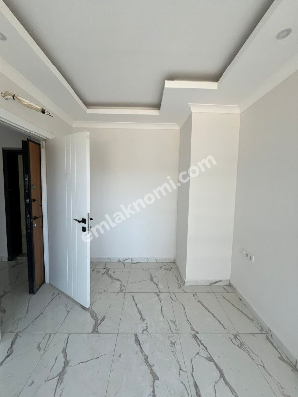 Antalya Demirtaş Mahallesi Satılık 1+1 Daire - Fotoğraf 4