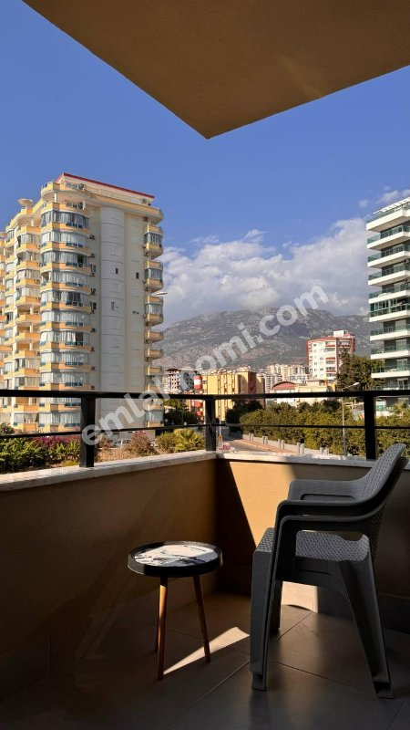 Antalya Mahmutlar Mahallesi Satılık 1+1 Daire - Fotoğraf 2