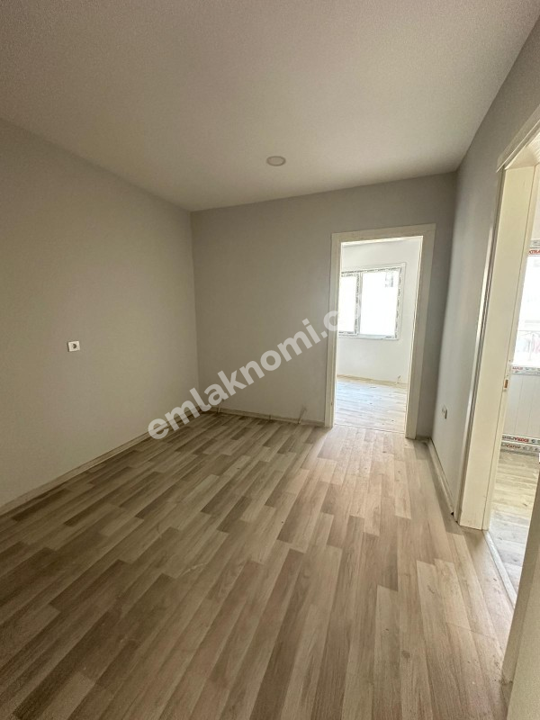 Karaman Ahiosman Mahallesi Kiralık 2+1 Ofis - Fotoğraf 4