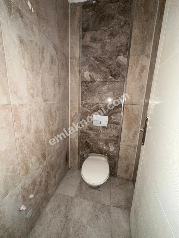 Karaman Ahiosman Mahallesi Kiralık 2+1 Ofis - Fotoğraf 7
