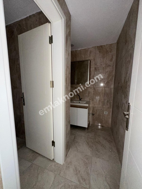 Karaman Ahiosman Mahallesi Kiralık 2+1 Ofis - Fotoğraf 8