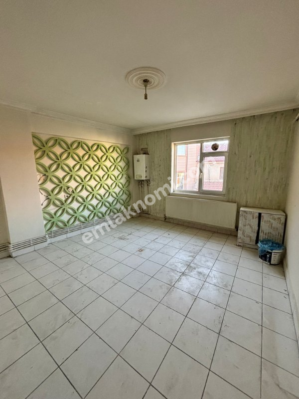 Karaman Fenari Mahallesi Satılık 2+1 Ofis - Fotoğraf 3