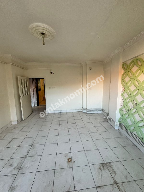 Karaman Fenari Mahallesi Satılık 2+1 Ofis - Fotoğraf 4