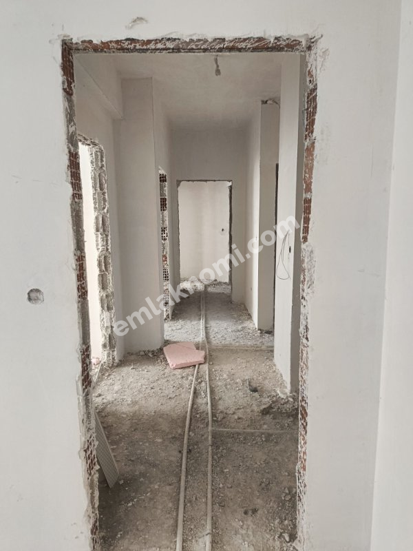 Karaman Abbas Mahallesi Satılık 2+1 Daire - Fotoğraf 1