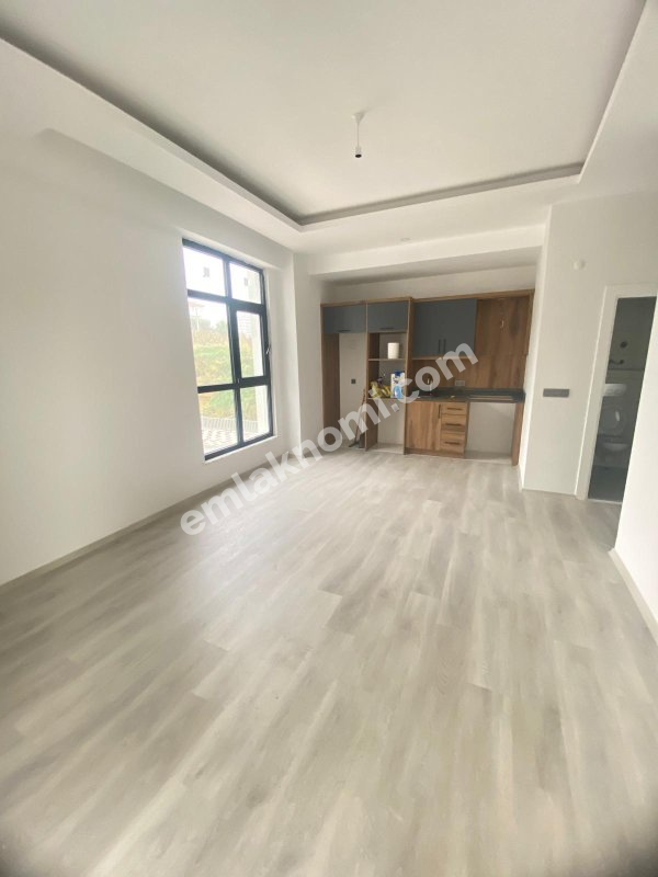 Antalya Mahmutlar Mahallesi Satılık 1+1 Daire - Fotoğraf 9