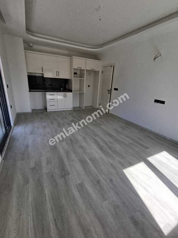 Antalya Mahmutlar Mahallesi Satılık 2+1 Daire - Fotoğraf 10
