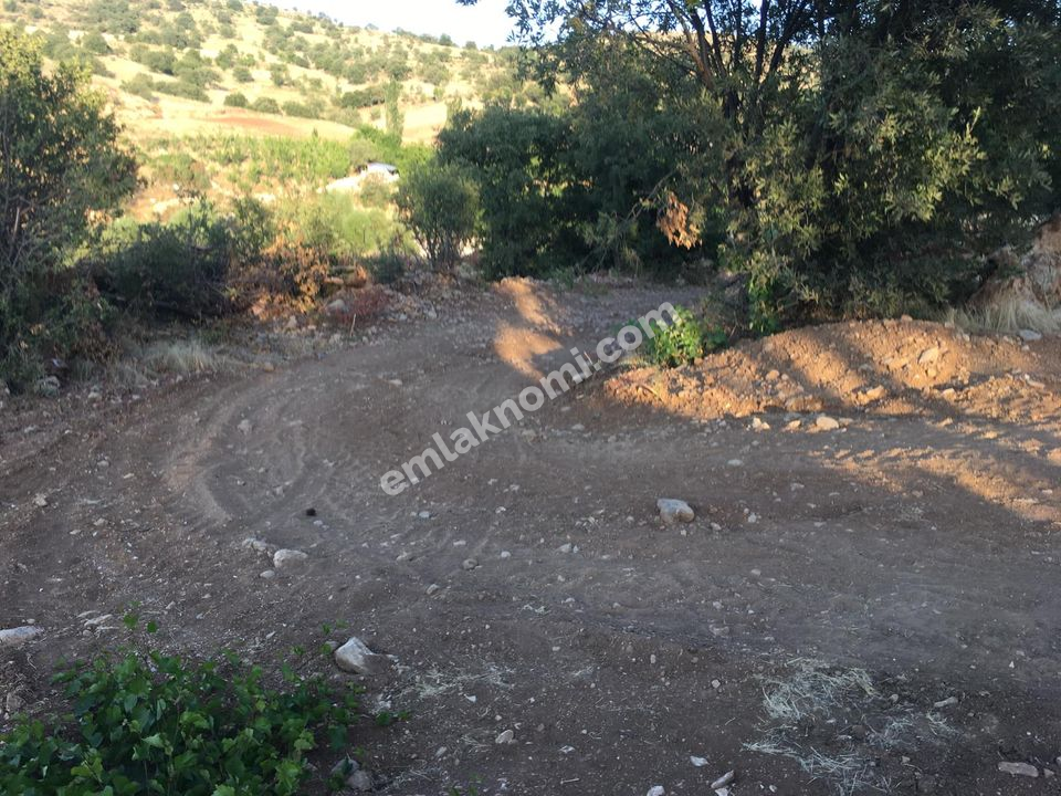 Karaman Satılık Tarla - Fotoğraf 1