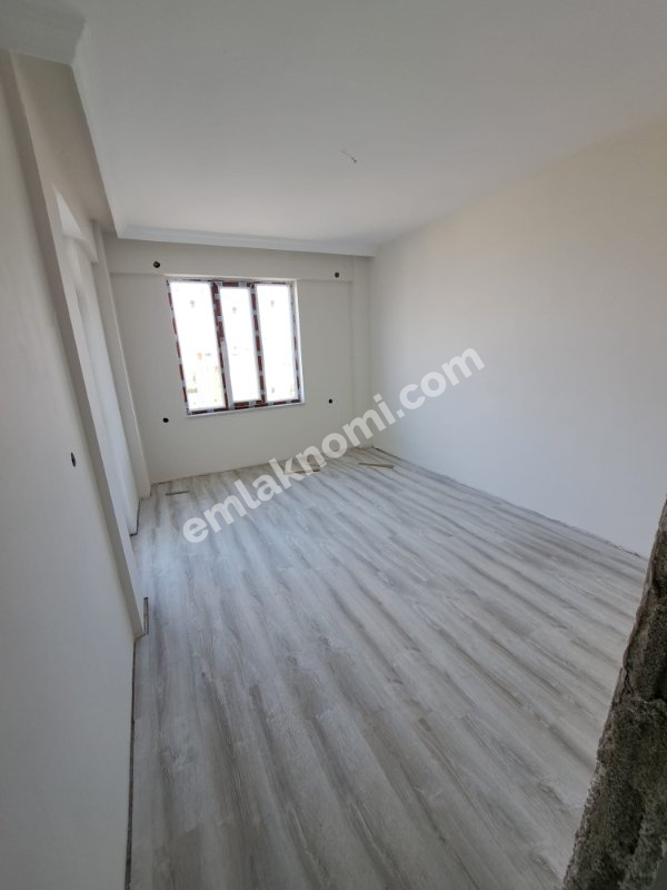 Ereğli Toros Mahallesi Satılık 2+1 Daire - Fotoğraf 7