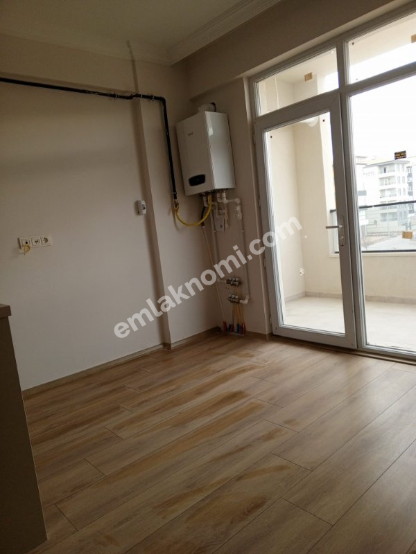 Ereğli Toros Mahallesi Satılık 1+1 Daire - Fotoğraf 1