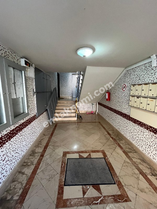 Antalya Mahmutlar Mahallesi Kiralık 2+1 Daire - Fotoğraf 1