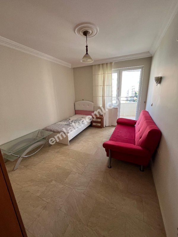 Antalya Mahmutlar Mahallesi Kiralık 2+1 Daire - Fotoğraf 4