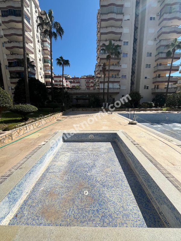 Antalya Mahmutlar Mahallesi Kiralık 2+1 Daire - Fotoğraf 5