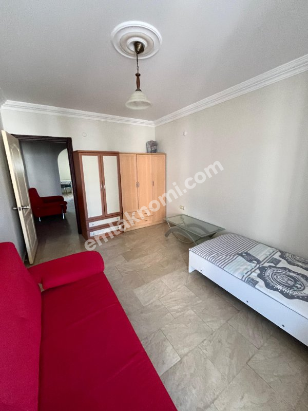 Antalya Mahmutlar Mahallesi Kiralık 2+1 Daire - Fotoğraf 8