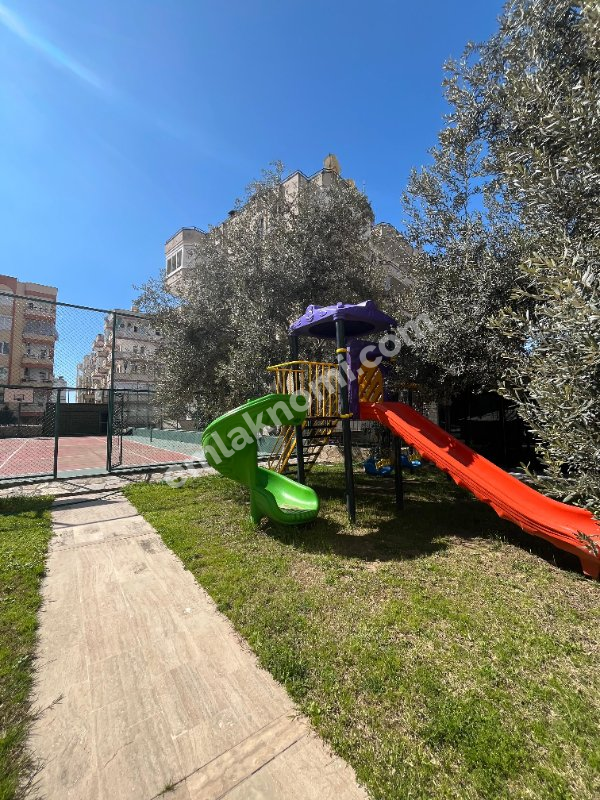 Antalya Mahmutlar Mahallesi Kiralık 2+1 Daire - Fotoğraf 18