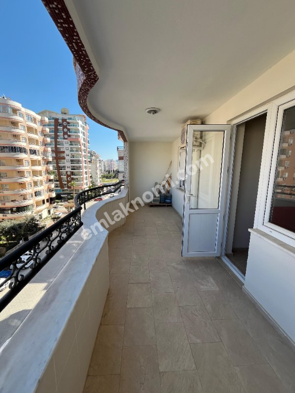 Antalya Mahmutlar Mahallesi Kiralık 2+1 Daire - Fotoğraf 24