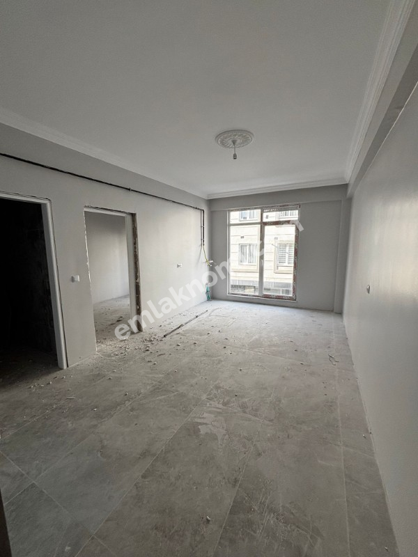 Karaman Fenari Mahallesi Satılık 1+1 Apart - Fotoğraf 4