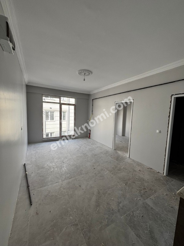 Karaman Fenari Mahallesi Satılık 1+1 Apart - Fotoğraf 13
