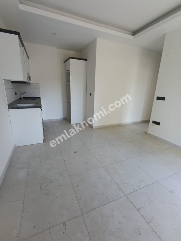 Antalya Mahmutlar Mahallesi Satılık 1+1 Daire - Fotoğraf 35
