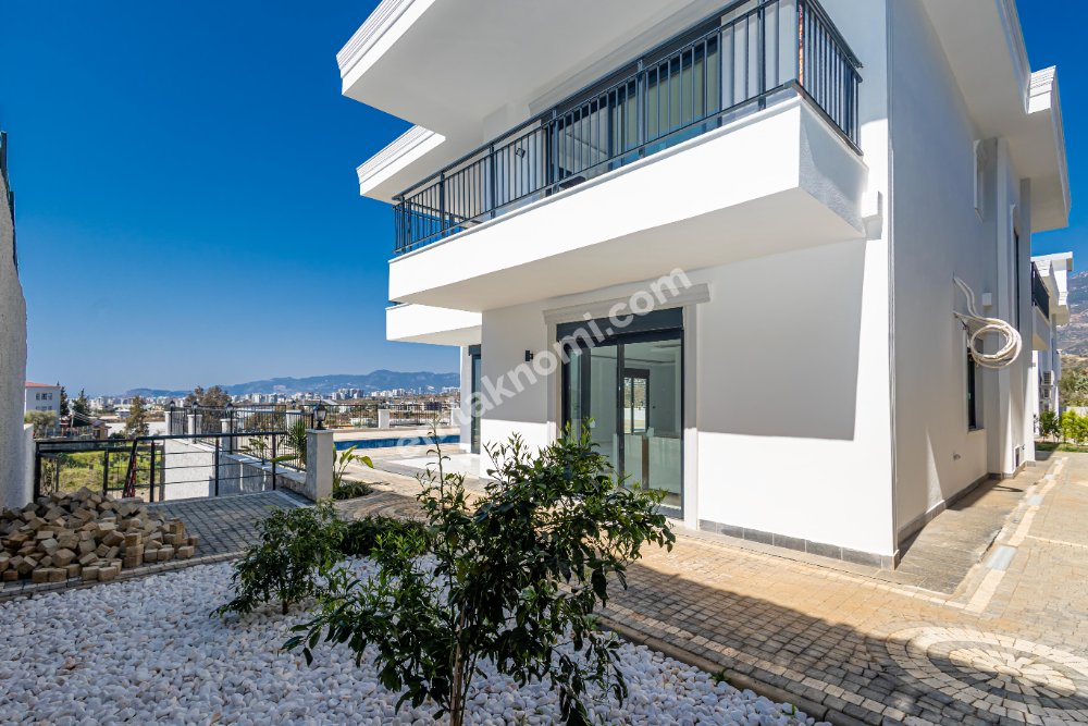 Antalya Kargıcak Mahallesi Satılık 4+1 Villa - Fotoğraf 13