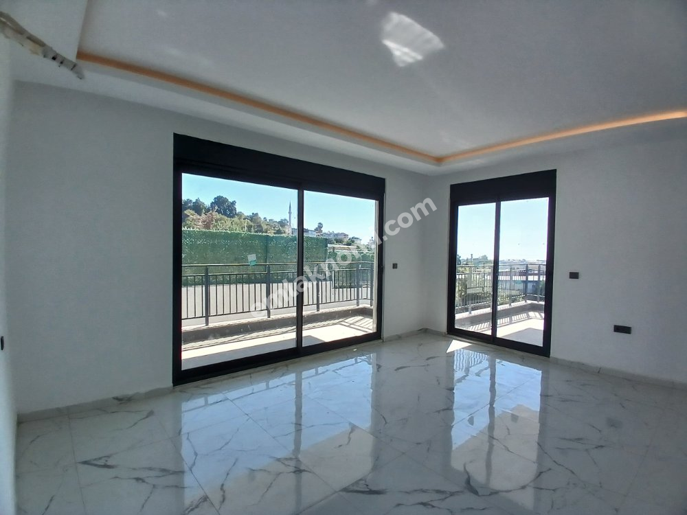 Antalya Kargıcak Mahallesi Satılık 4+1 Villa - Fotoğraf 45