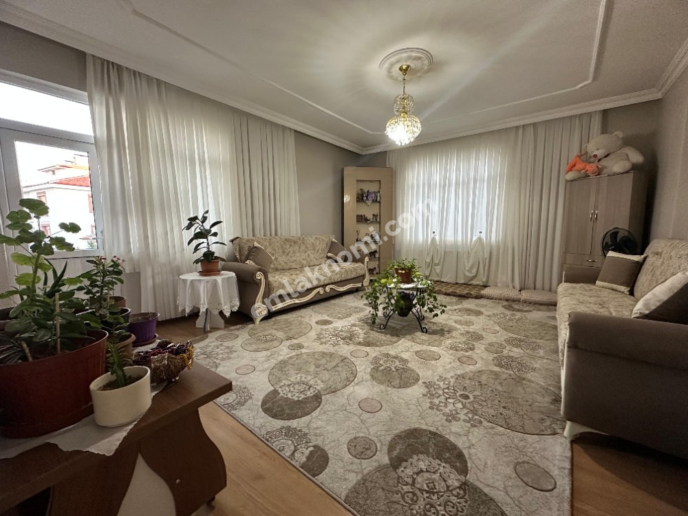 Karaman Nefise Sultan Mahallesi Satılık 3+1 Daire - Fotoğraf 4