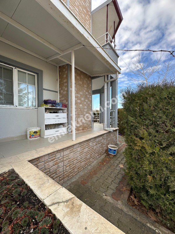 Karaman Yenişehir Mahallesi Satılık 4+1 Müstakil Ev | Emlakmaster - Fotoğraf 2