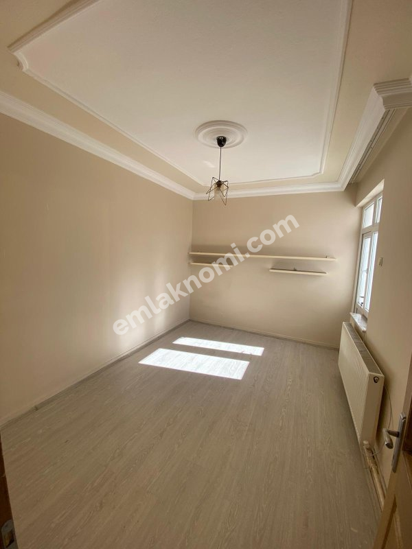 Karaman Alişahane Mahallesi Satılık 2+1 Daire - Fotoğraf 6