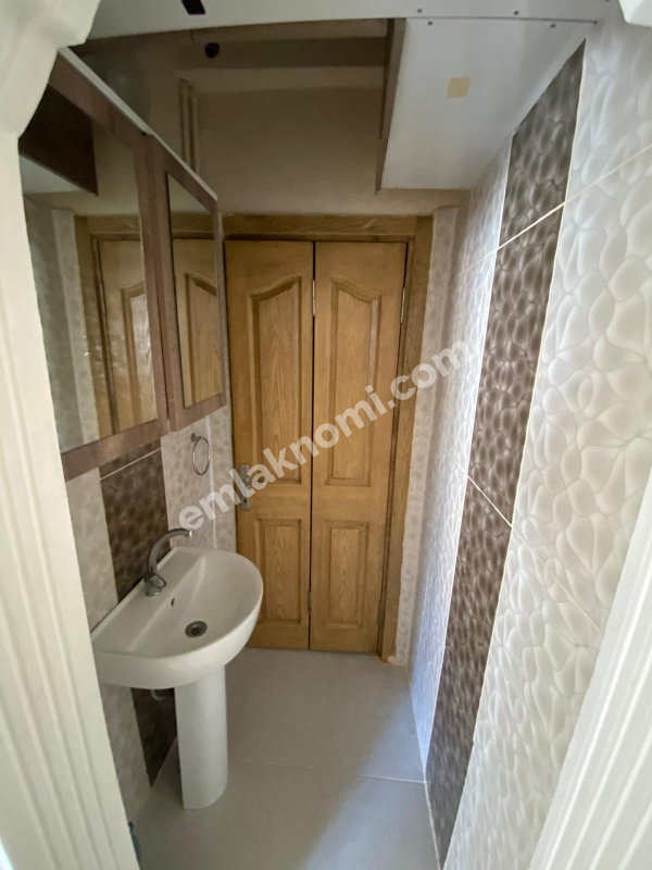 Karaman Alişahane Mahallesi Satılık 2+1 Daire - Fotoğraf 12
