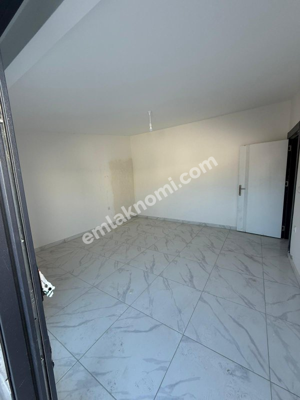 Antalya Demirtaş Mahallesi Satılık 2+1 Daire - Fotoğraf 1