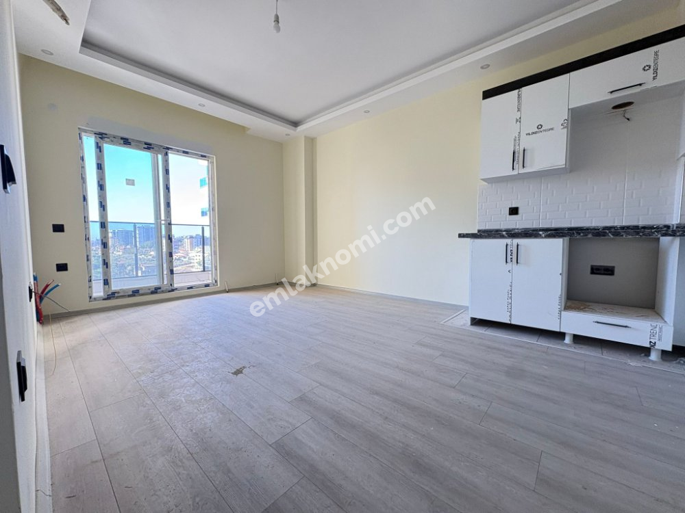 Antalya Avsallar Mahallesi Satılık 1+1 Daire - Fotoğraf 1