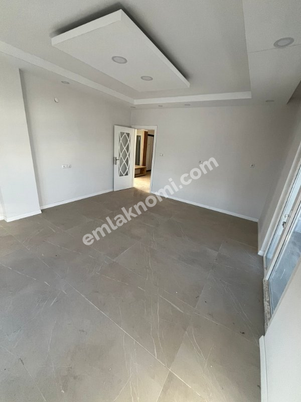 Karaman Karamanoğlu Mehmet Bey Mahallesi Satılık 3+1 Daire - Fotoğraf 17