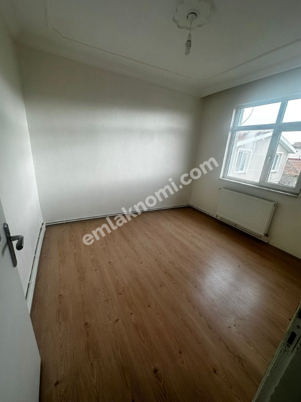 Karaman Sümer Mahallesi Kiralık 2+1 Daire - Fotoğraf 7