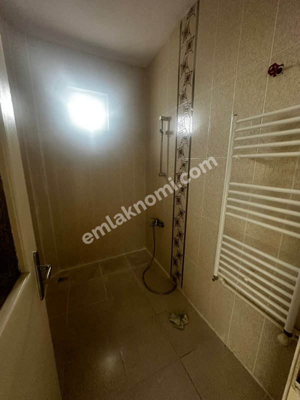 Karaman Sümer Mahallesi Kiralık 2+1 Daire - Fotoğraf 8