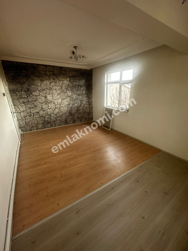 Karaman Sümer Mahallesi Kiralık 2+1 Daire - Fotoğraf 9