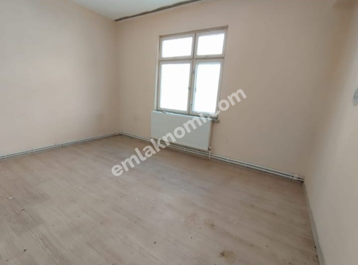 Karaman Alacasuluk Mahallesi Satılık 3+1 Daire - Fotoğraf 1