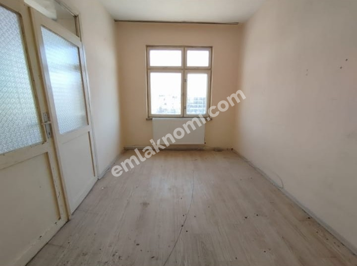 Karaman Alacasuluk Mahallesi Satılık 3+1 Daire - Fotoğraf 2