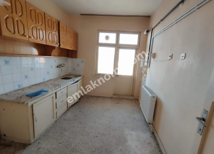 Karaman Alacasuluk Mahallesi Satılık 3+1 Daire - Fotoğraf 9