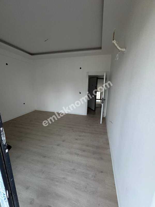 Antalya Avsallar Mahallesi Satılık 1+1 Daire - Fotoğraf 1