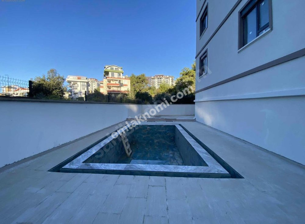 Antalya Avsallar Mahallesi Satılık 1+1 Daire - Fotoğraf 4
