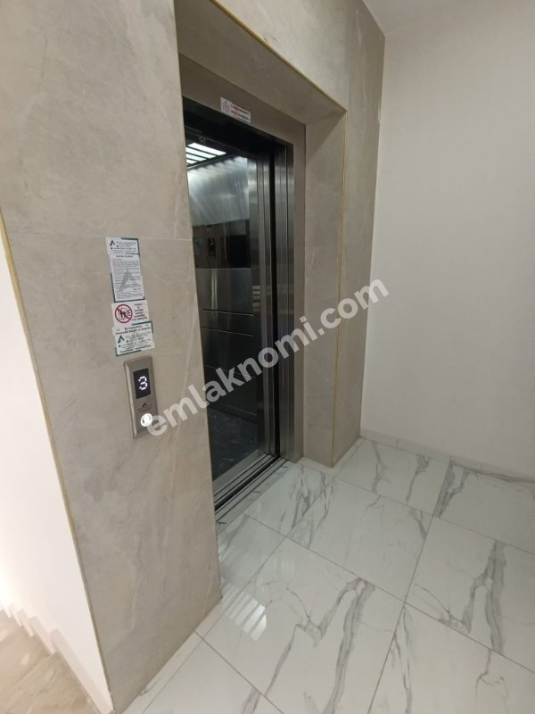 Antalya Demirtaş Mahallesi Satılık 1+1 Daire - Fotoğraf 2