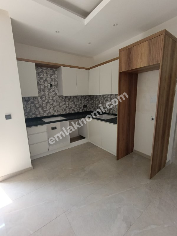 Antalya Demirtaş Mahallesi Satılık 1+1 Daire - Fotoğraf 11