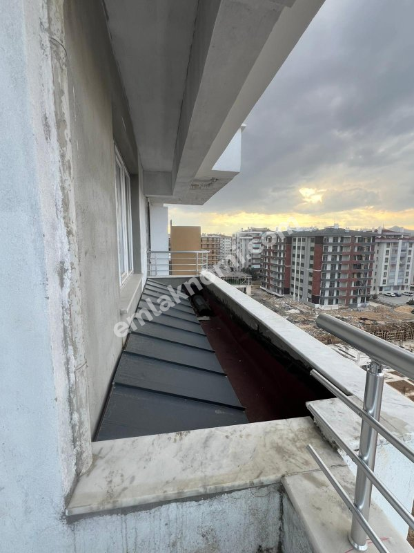 Konya Erenler Mahallesi Satılık 3+1 Daire - Fotoğraf 3