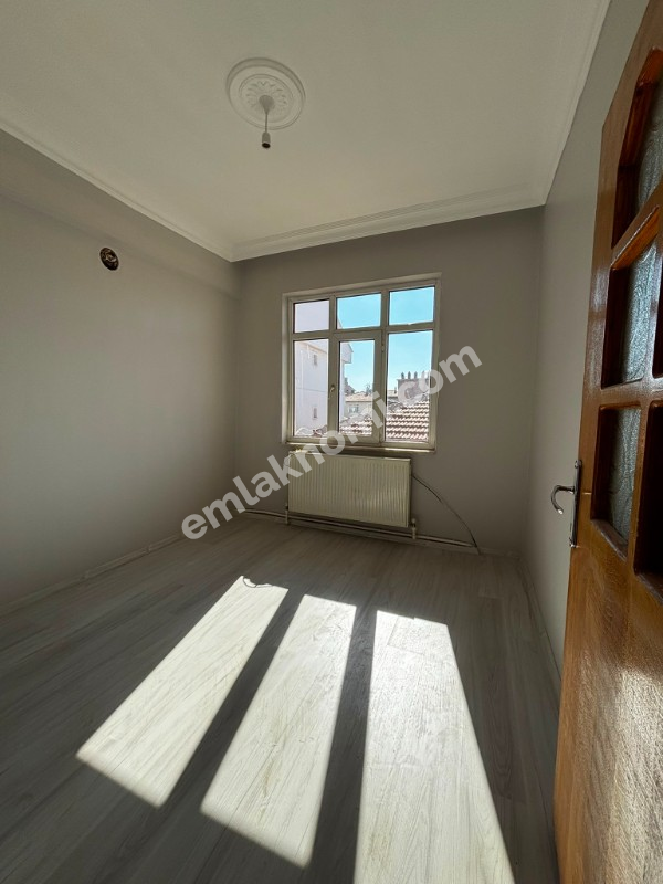 Karaman Nefise Sultan Mahallesi Satılık 2+1 Daire - Fotoğraf 3