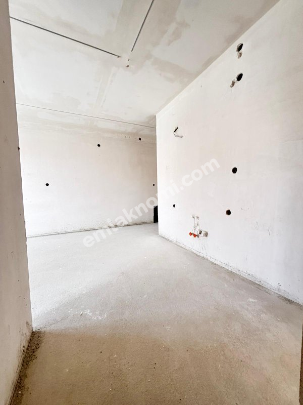 Karaman Abbas Mahallesi Satılık 1+1 Apart - Fotoğraf 1
