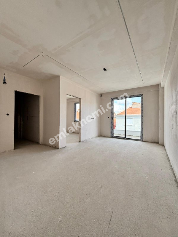 Karaman Abbas Mahallesi Satılık 1+1 Apart - Fotoğraf 5