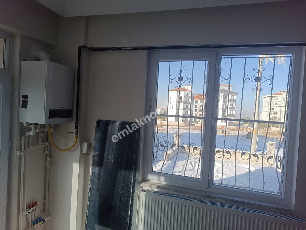 Ereğli Toros Mahallesi Satılık 1+1 Apart - Fotoğraf 5